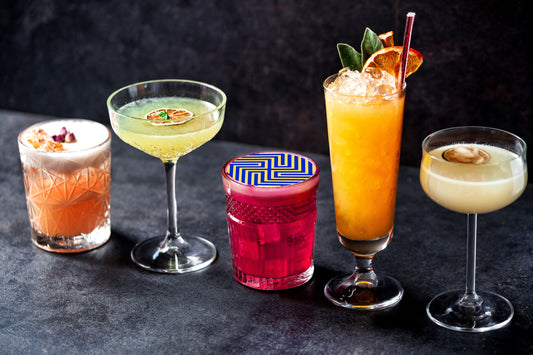 Luxury Garnishes and Edible Art: How Presentation Became the New Flavor