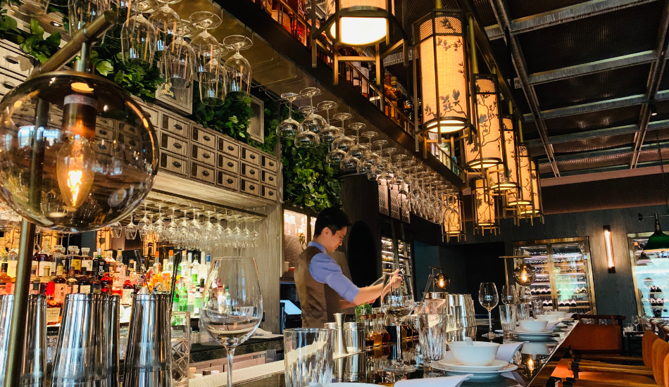 Cutting Costs Without Cutting Quality: Smarter Liquor and Food Purchasing for Bars